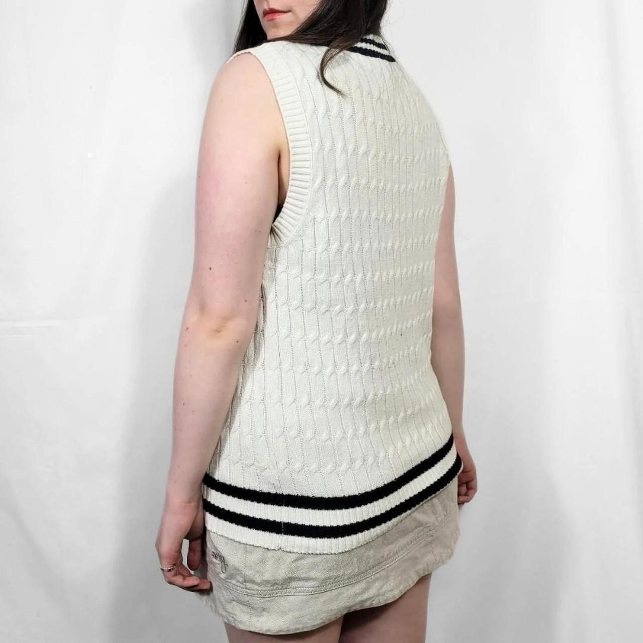 Vintage 9s White Cable Knit Sleeveless Vest