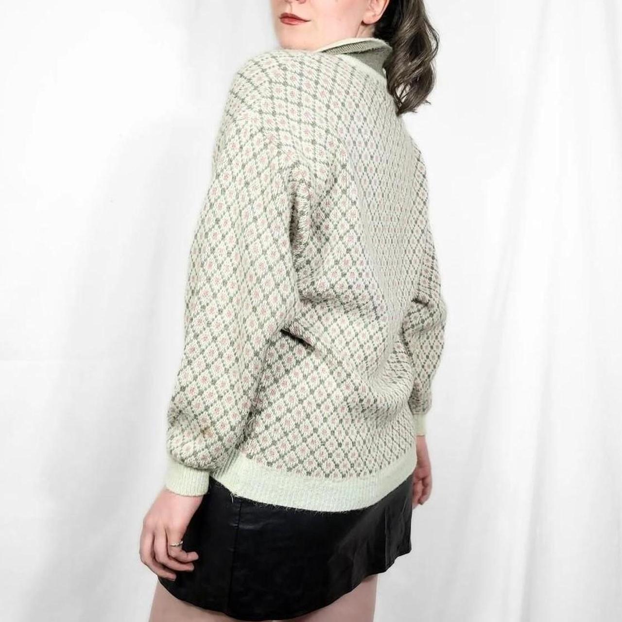 Vintage 70s Diamond Print Collared Knitted Jumper