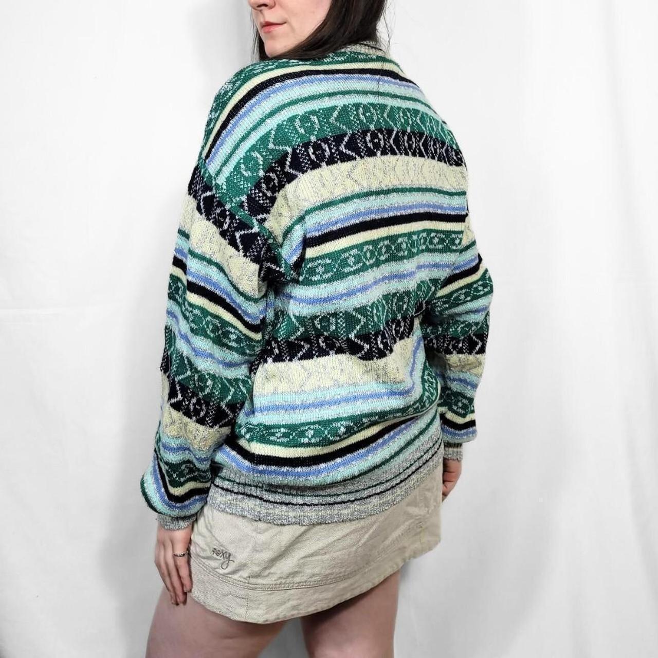 Vintage 90s C&A Funky Pattern V Neck Knitted Jumper
