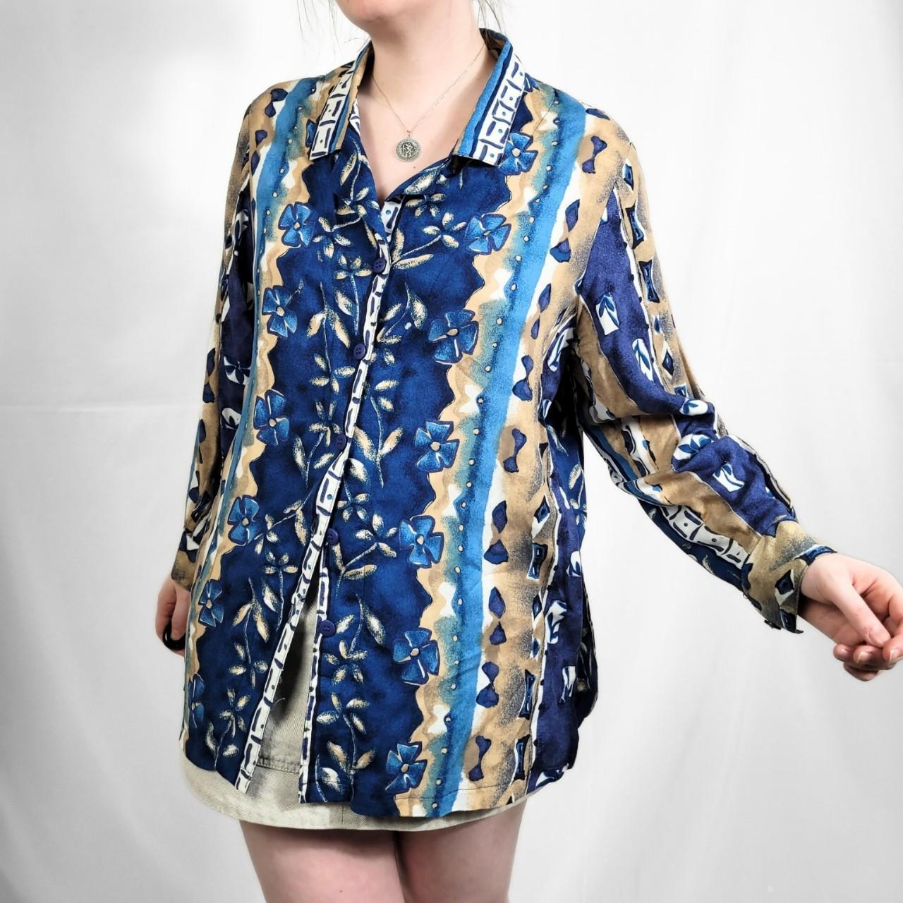 Vintage 90s Blue Floral Print Long Sleeve Shirt – Millers