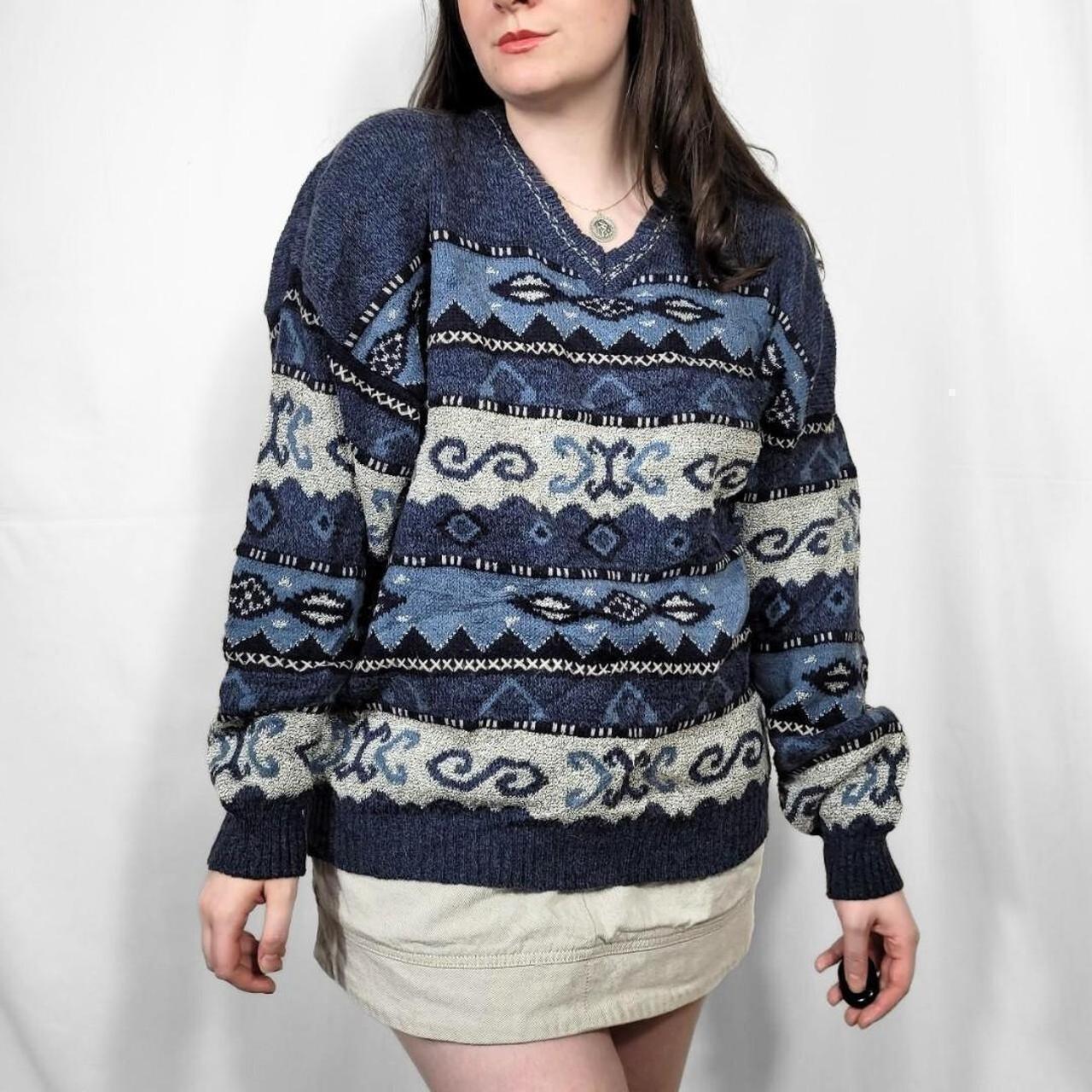 Vintage 90s Blue & White Graphic Pattern Knit Jumper