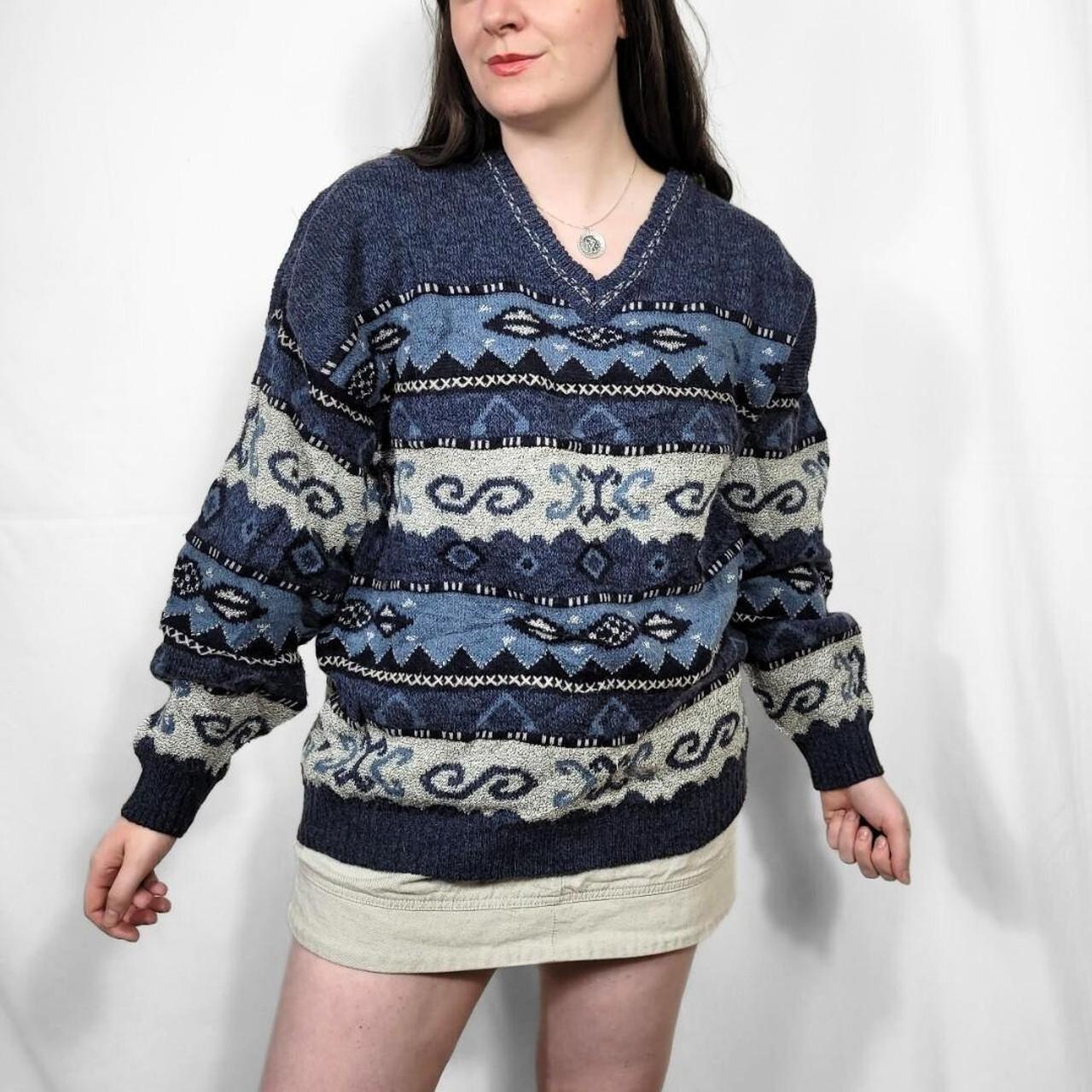 Vintage 90s Blue & White Graphic Pattern Knit Jumper
