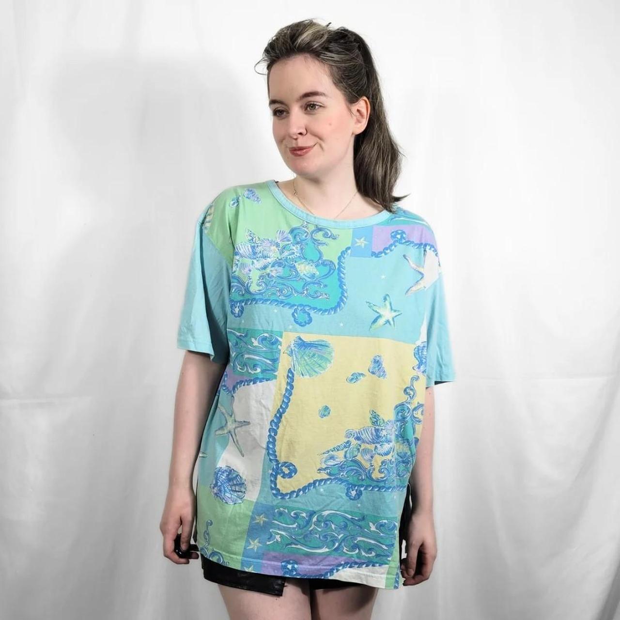 Vintage Y2K Multi-Coloured Holiday Print Tee – Dash
