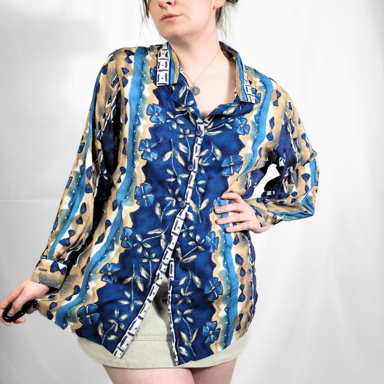 Vintage 90s Blue Floral Print Long Sleeve Shirt – Millers