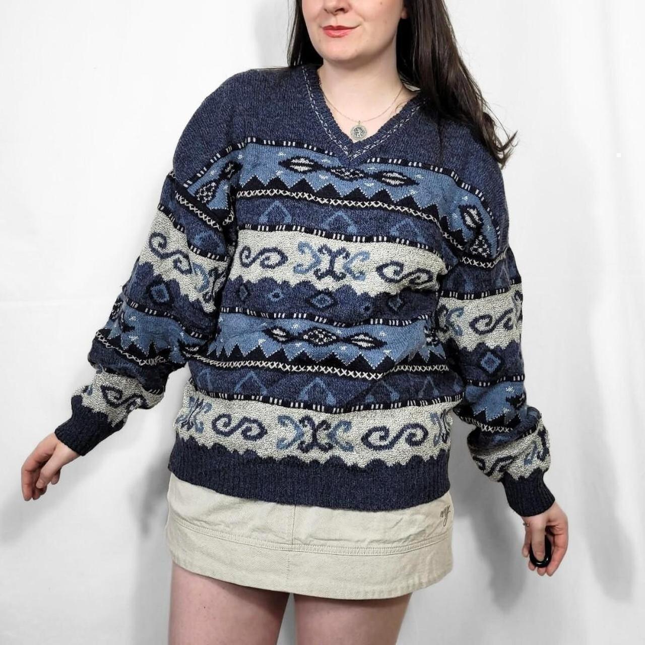 Vintage 90s Blue & White Graphic Pattern Knit Jumper