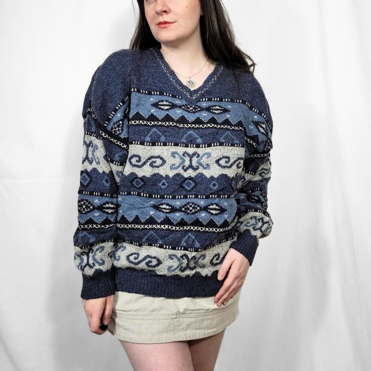 Vintage 90s Blue & White Graphic Pattern Knit Jumper
