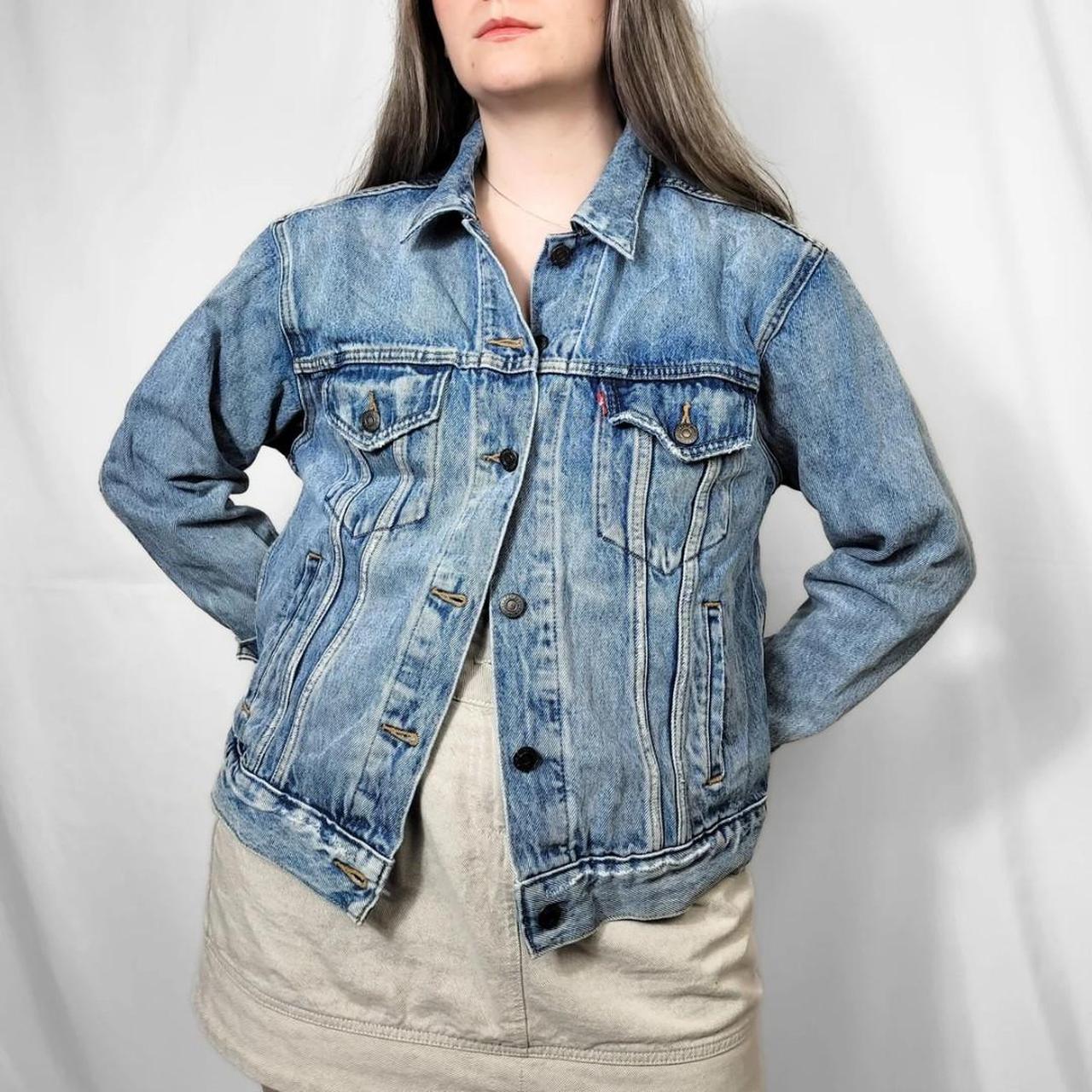 Levis Vintage Y2K Light Blue Denim Wash Jacket