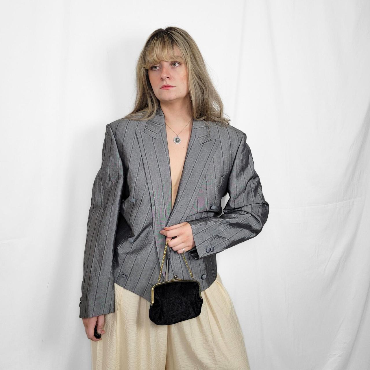 90s Grey Pinstripe Oversized Blazer – Classic Power Suit Vibes