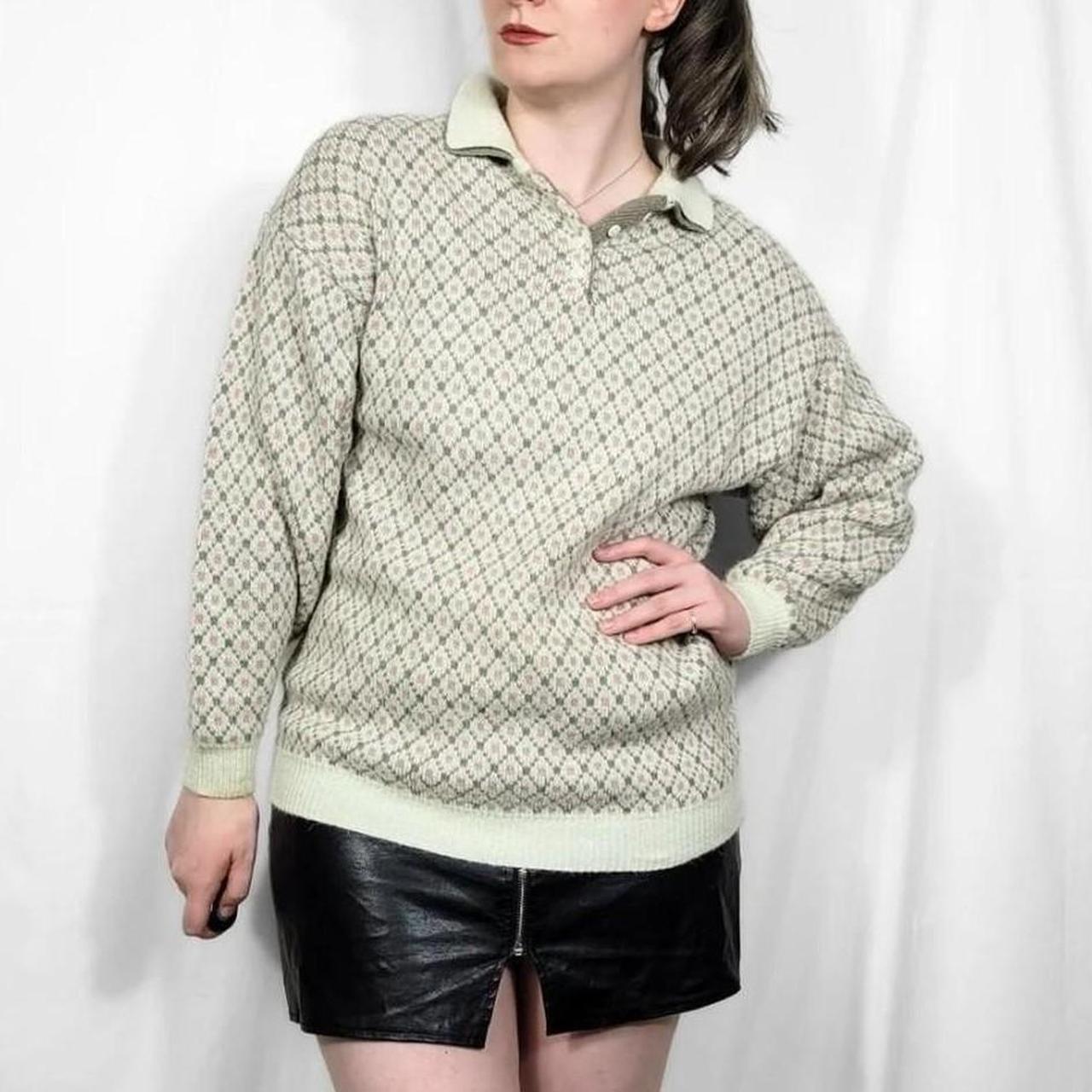 Vintage 70s Diamond Print Collared Knitted Jumper
