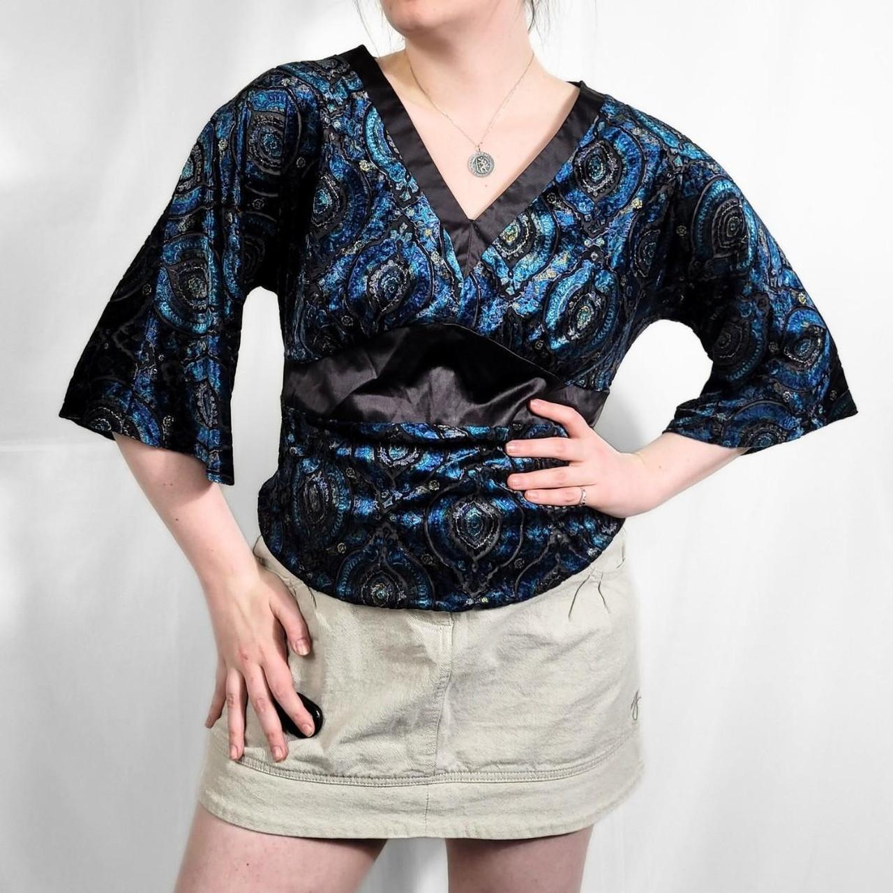 Vintage Y2K Paisley Print Velvet Flare Sleeve Top – Marks & Spencer