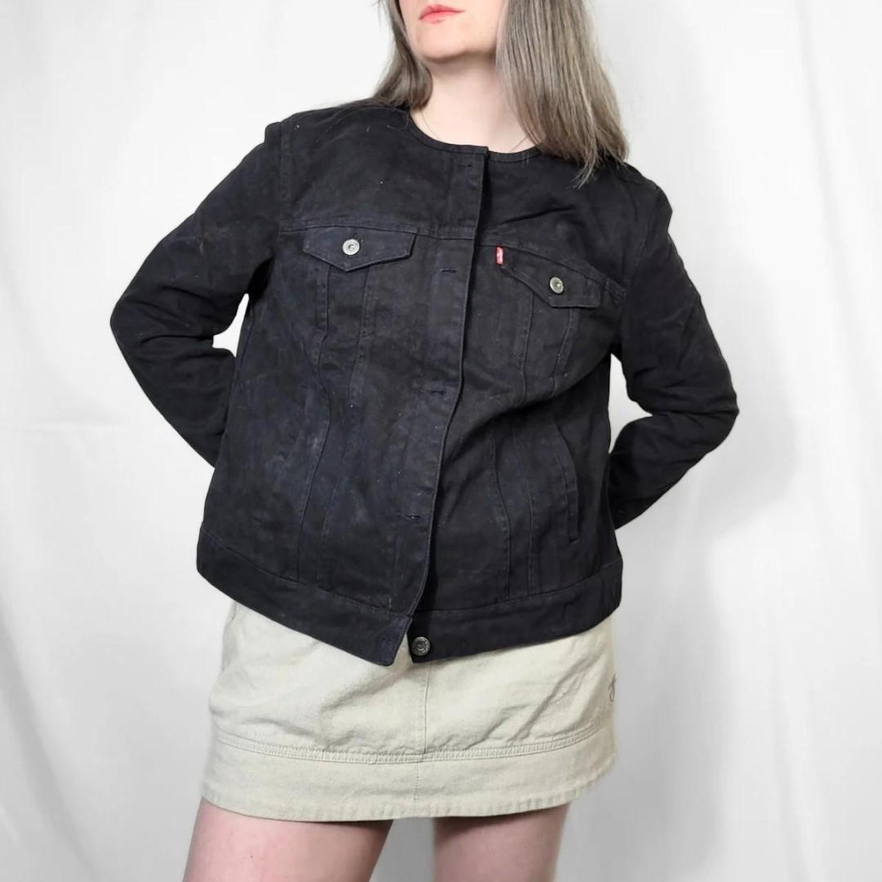 Vintage Y2K Levis Black Zip Up Bomber Jacket