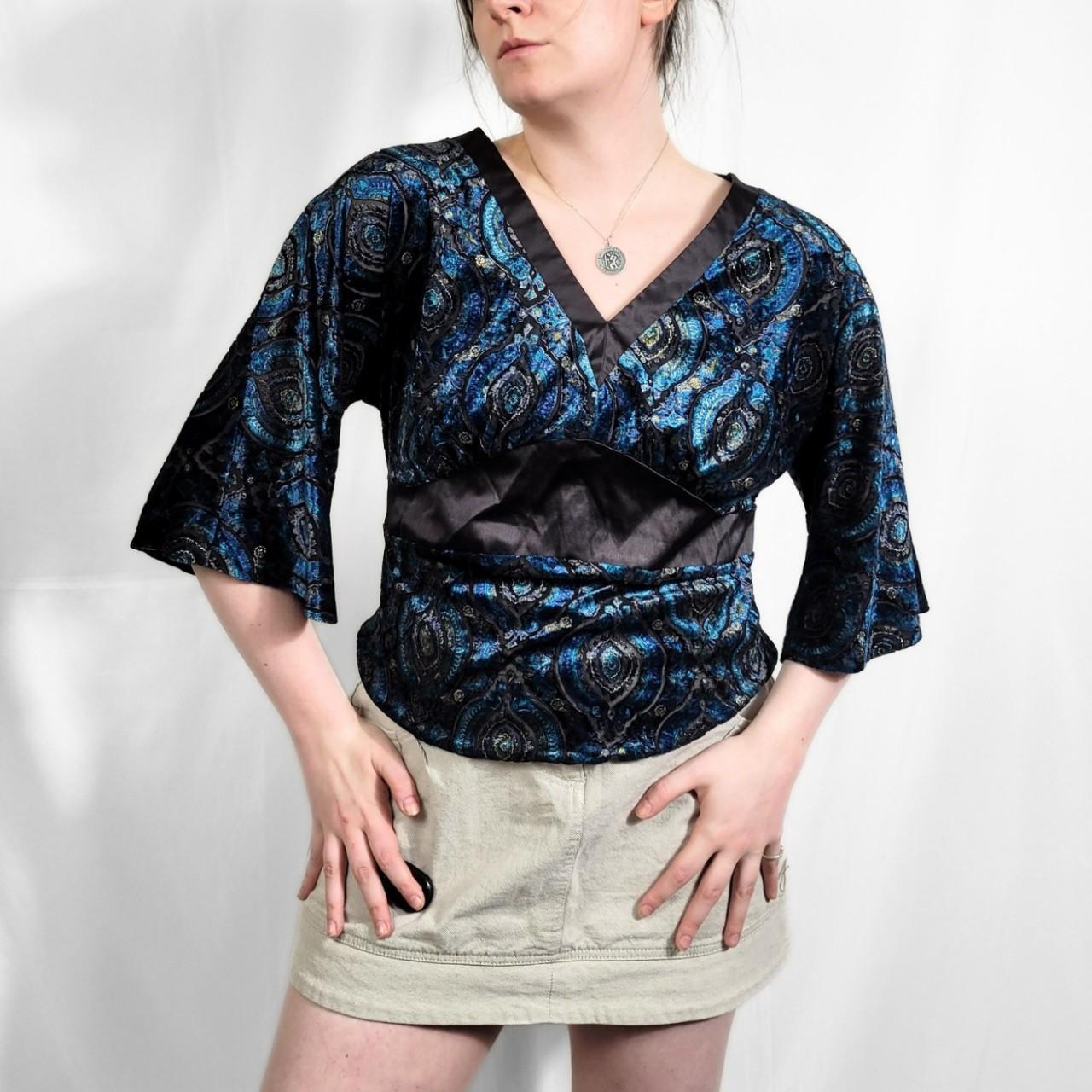 Vintage Y2K Paisley Print Velvet Flare Sleeve Top – Marks & Spencer