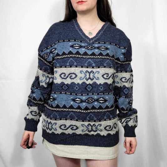 Vintage 90s Blue & White Graphic Pattern Knit Jumper
