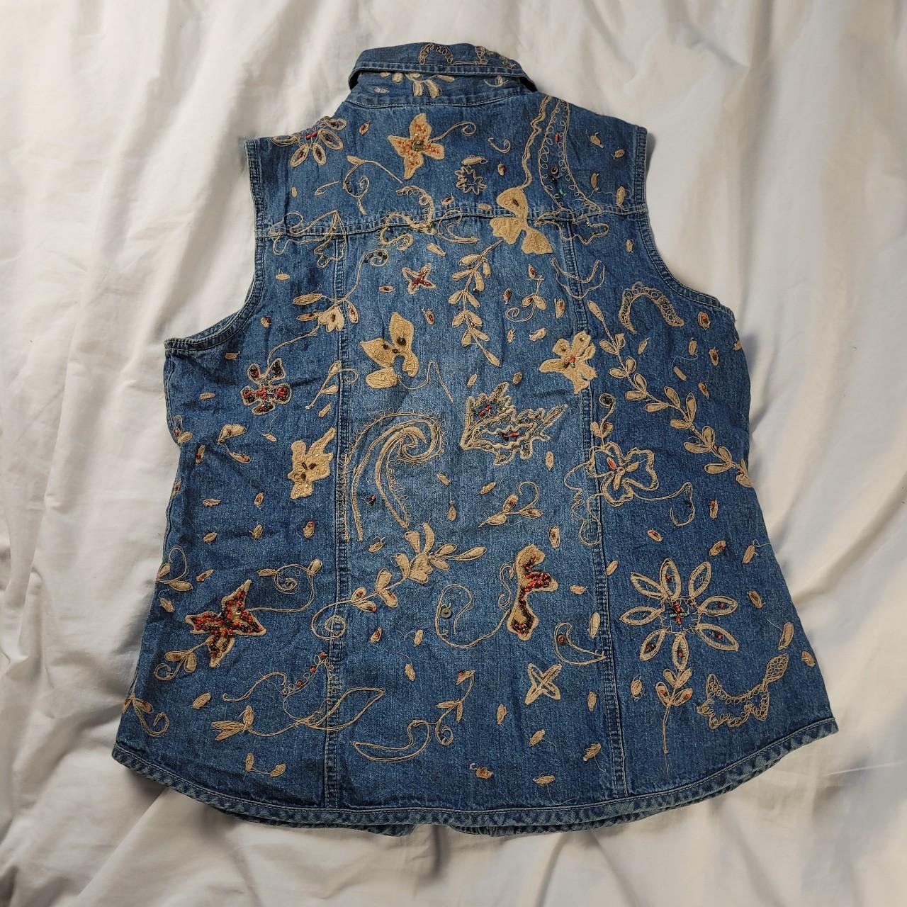 Vintage 90s embroidered denim vest – western boho with collar