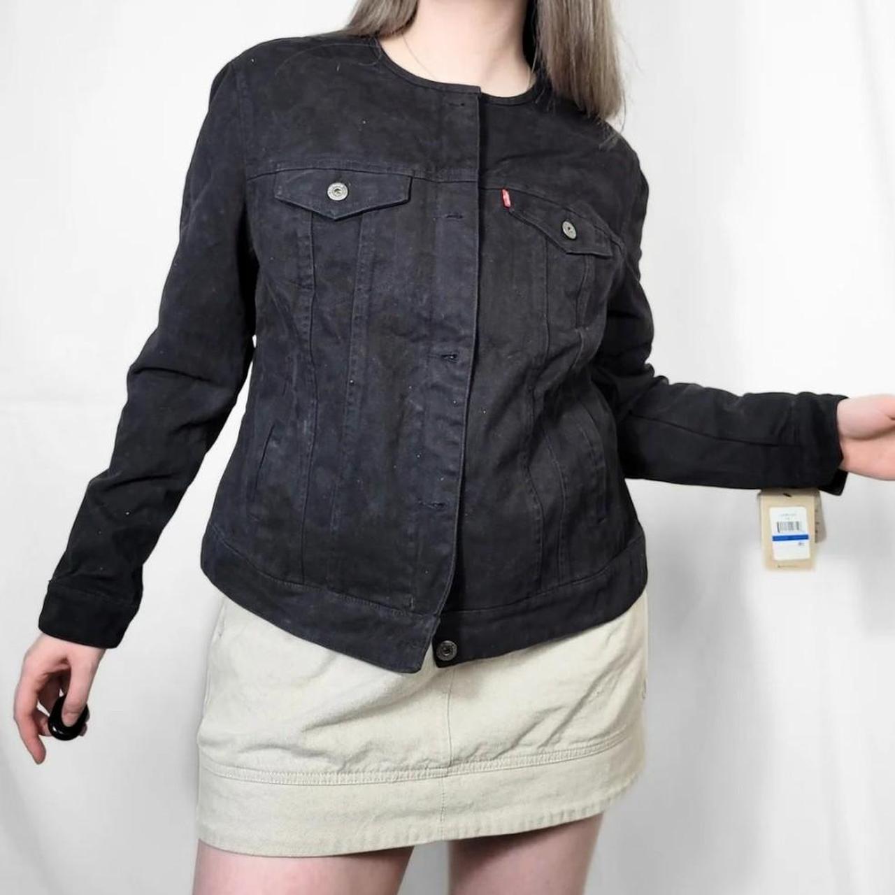 Vintage Y2K Levis Black Zip Up Bomber Jacket