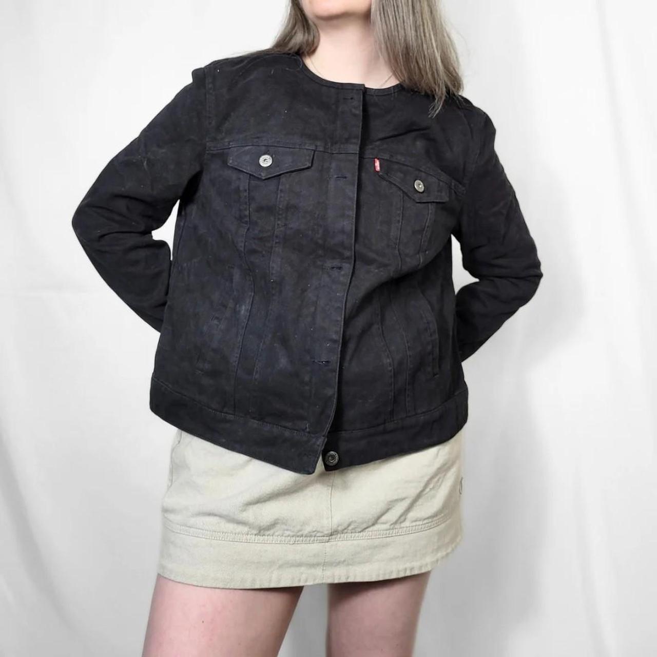 Vintage Y2K Levis Black Zip Up Bomber Jacket