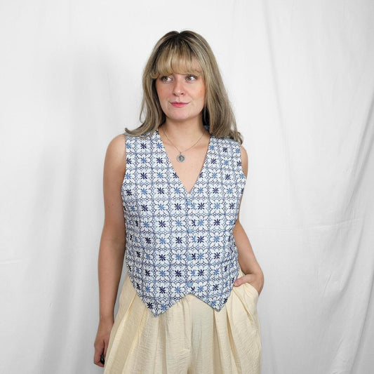 Vintage 90s White & Blue Floral Embroidered Denim & Cotton Vest | Size M