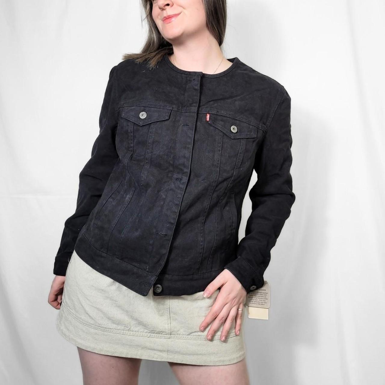 Vintage Y2K Levis Black Zip Up Bomber Jacket